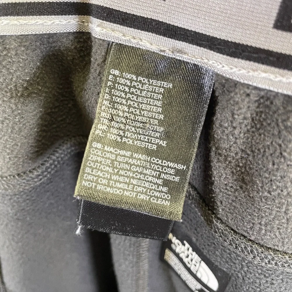 The North Face Athletic Shorts Mens Large Gray Fleece Drawstring Activewear